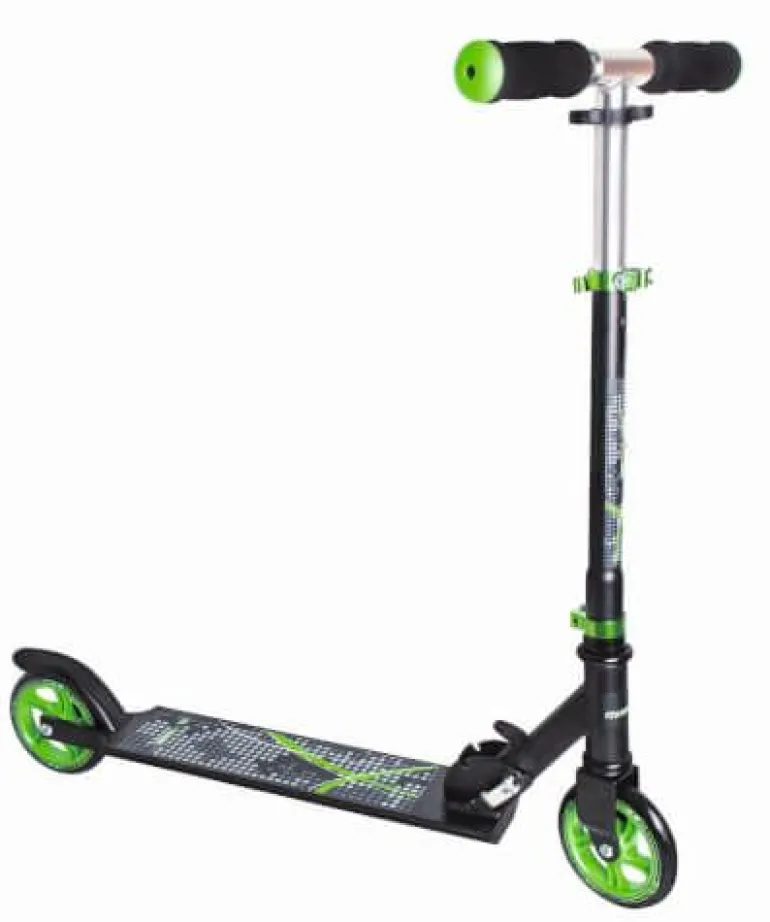 Authentic Muuwmi - Alu Scooter 125 mm, schwarz/grün | Teddy Toys Kinderwelt