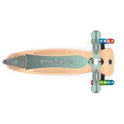GLOBBER PRIMO FOLDABLE, Holzdeck pastell-grün mit Leuchtrolle | Teddy Toys Kinderwelt