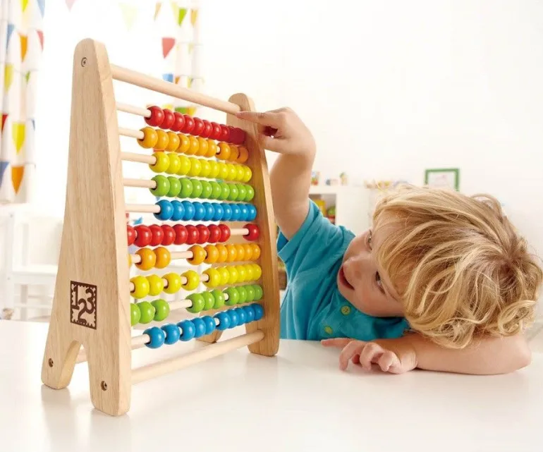 Hape - Regenbogen-Abakus | Schul-und Lernzubehör | Schule & Co. | Spielzeug | Teddy Toys Kinderwelt