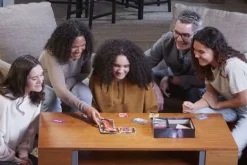 Hasbro Gaming - Cluedo Escape | Teddy Toys Kinderwelt