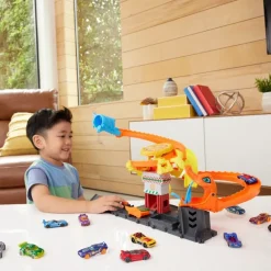 Hot Wheels® - City Cobra Slam Pizza Attack | Teddy Toys Kinderwelt