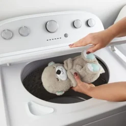 Mattel Fisher-Price FXC66 Schlummer-Otter | Teddy Toys Kinderwelt