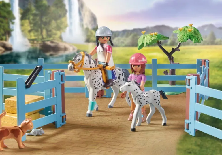 PLAYMOBIL® Horses of Waterfall - Waterfall Ranch | Teddy Toys Kinderwelt