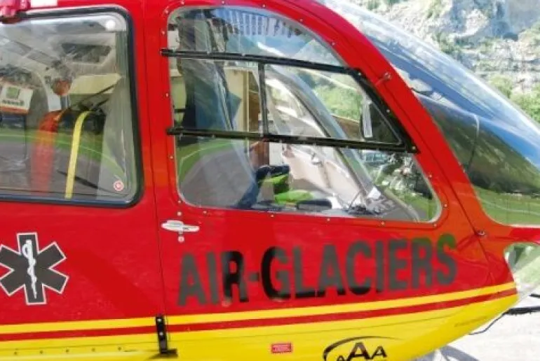 Revell Modellbau - Airbus Helicopters EC135 "Air-Glaciers" | Teddy Toys Kinderwelt