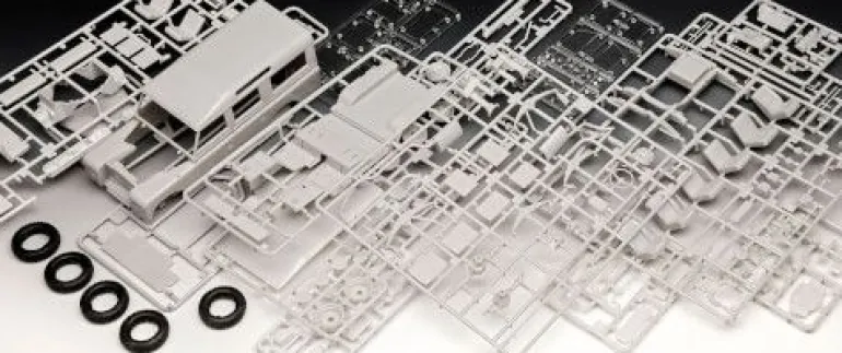 Revell Modellbau - Land Rover Series III | Teddy Toys Kinderwelt