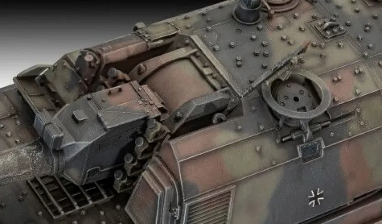 Revell Modellbau - Panzerhaubitze 2000 | Teddy Toys Kinderwelt