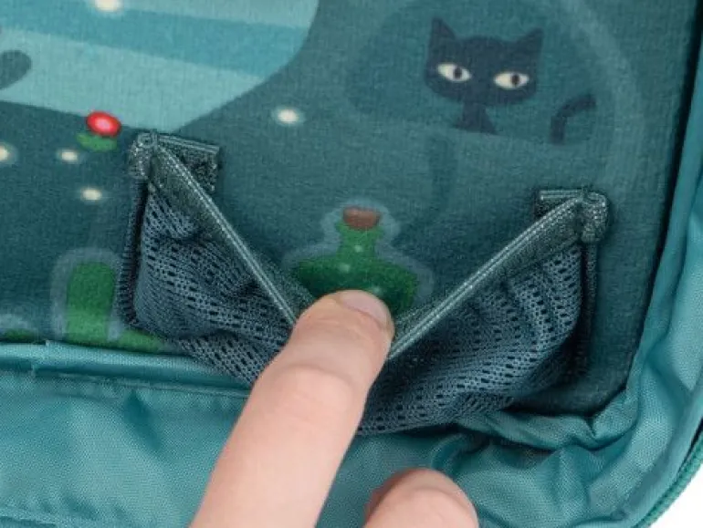 Tonies® Bühnen-Transporter - Unter dem Zaubermon | Teddy Toys Kinderwelt