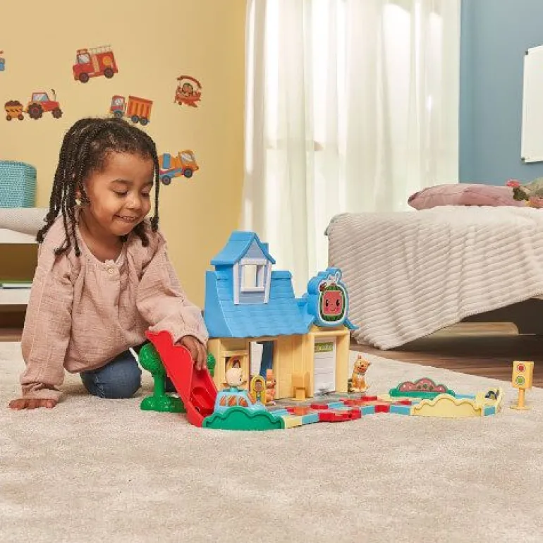 Tut Tut Baby Flitzer - CoComelon JJs Spielhaus Schienenset | Teddy Toys Kinderwelt