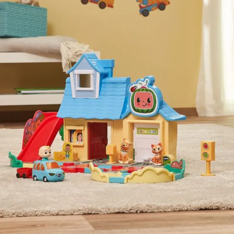 Tut Tut Baby Flitzer - CoComelon JJs Spielhaus Schienenset | Teddy Toys Kinderwelt